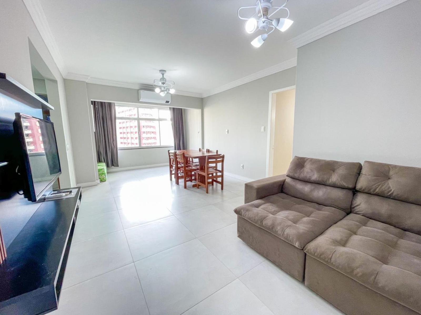 Apartamento Com Localizacao Privilegiada *